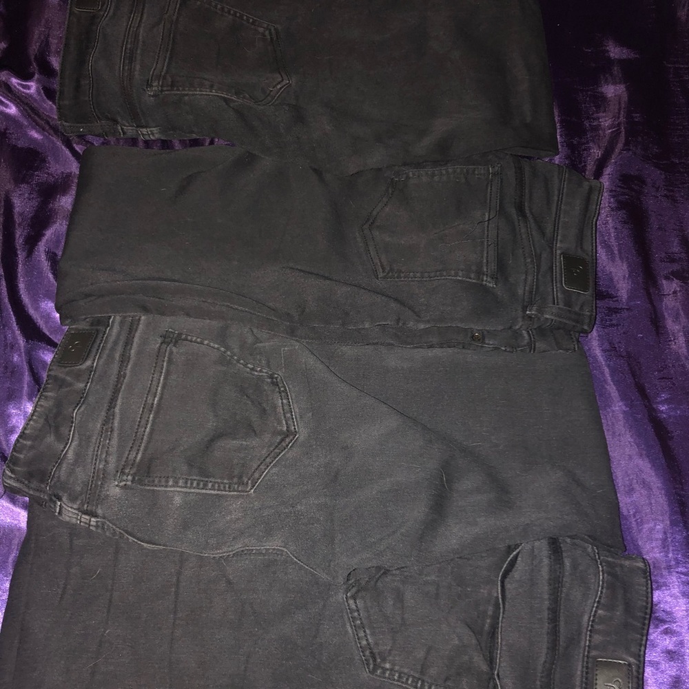 Celebrity Pink jeggings. 4 pairs